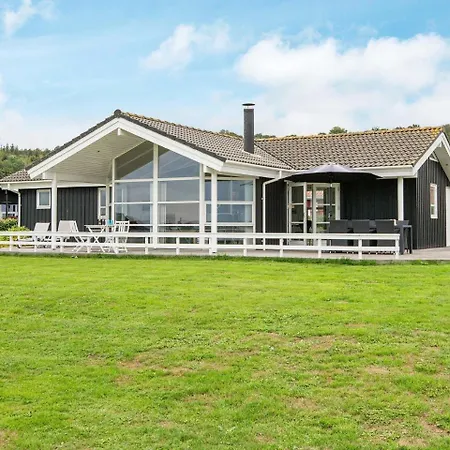 Holiday home Holiday Iv Sjolund
